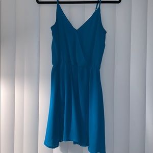 Blue dress, fits nicely